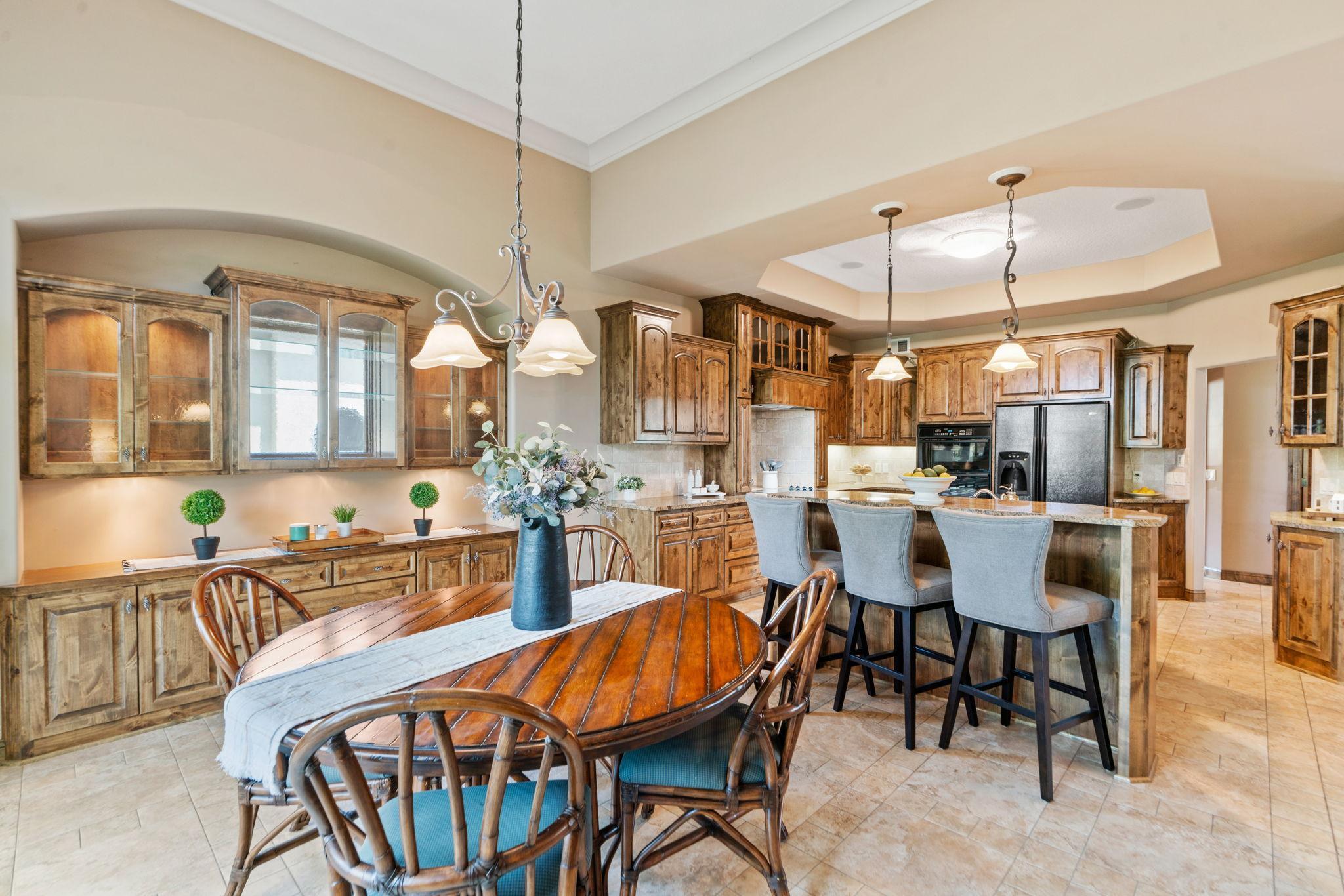 10906 Amen Court NE