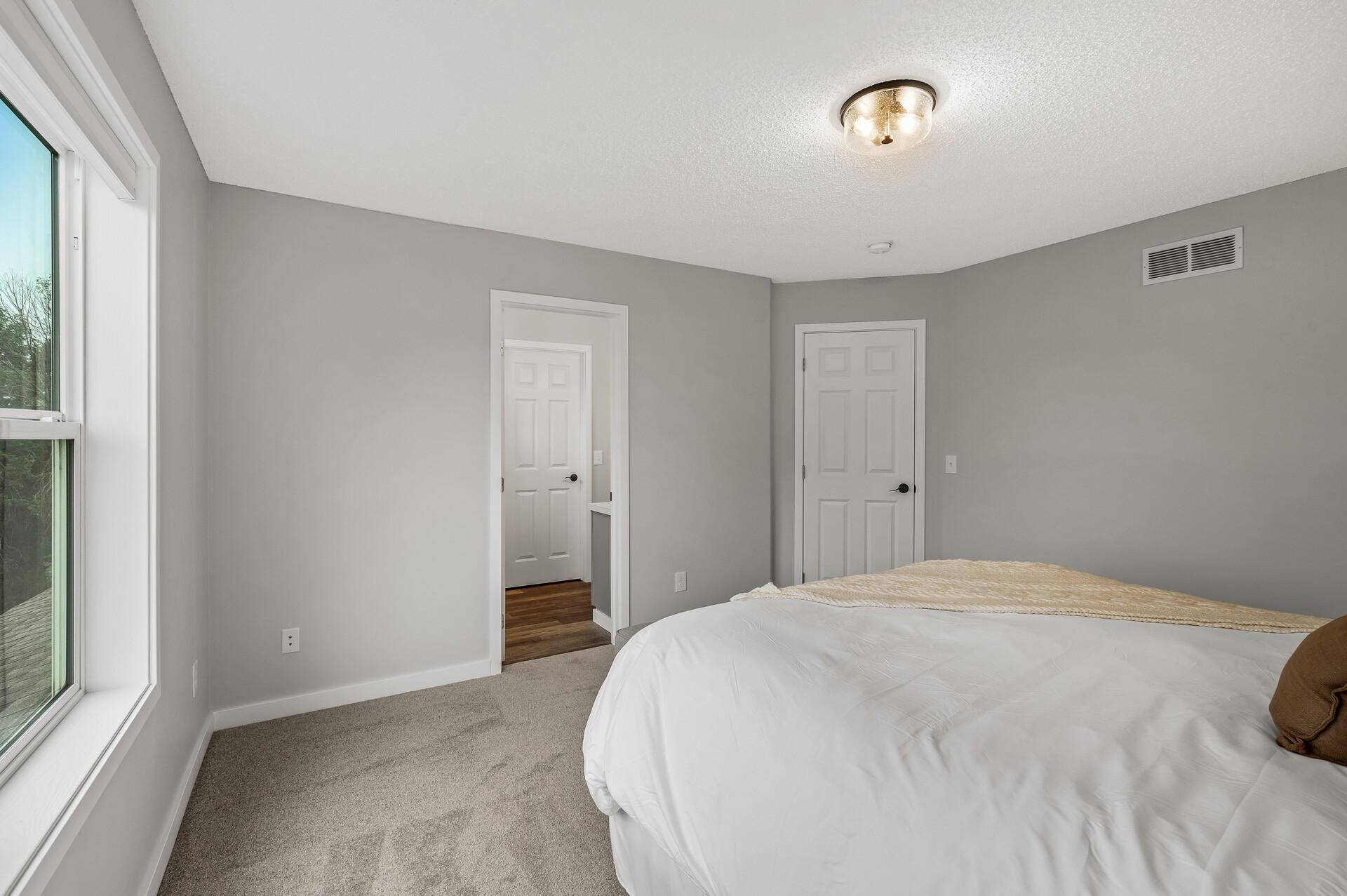 15368 Chili Court