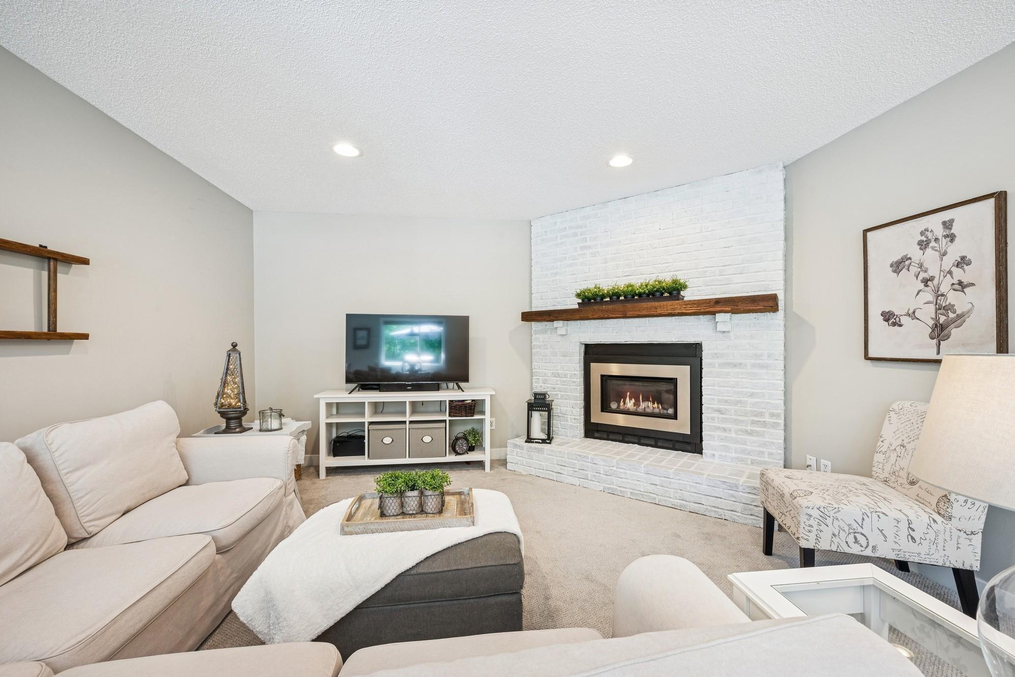 5291 149th Street W