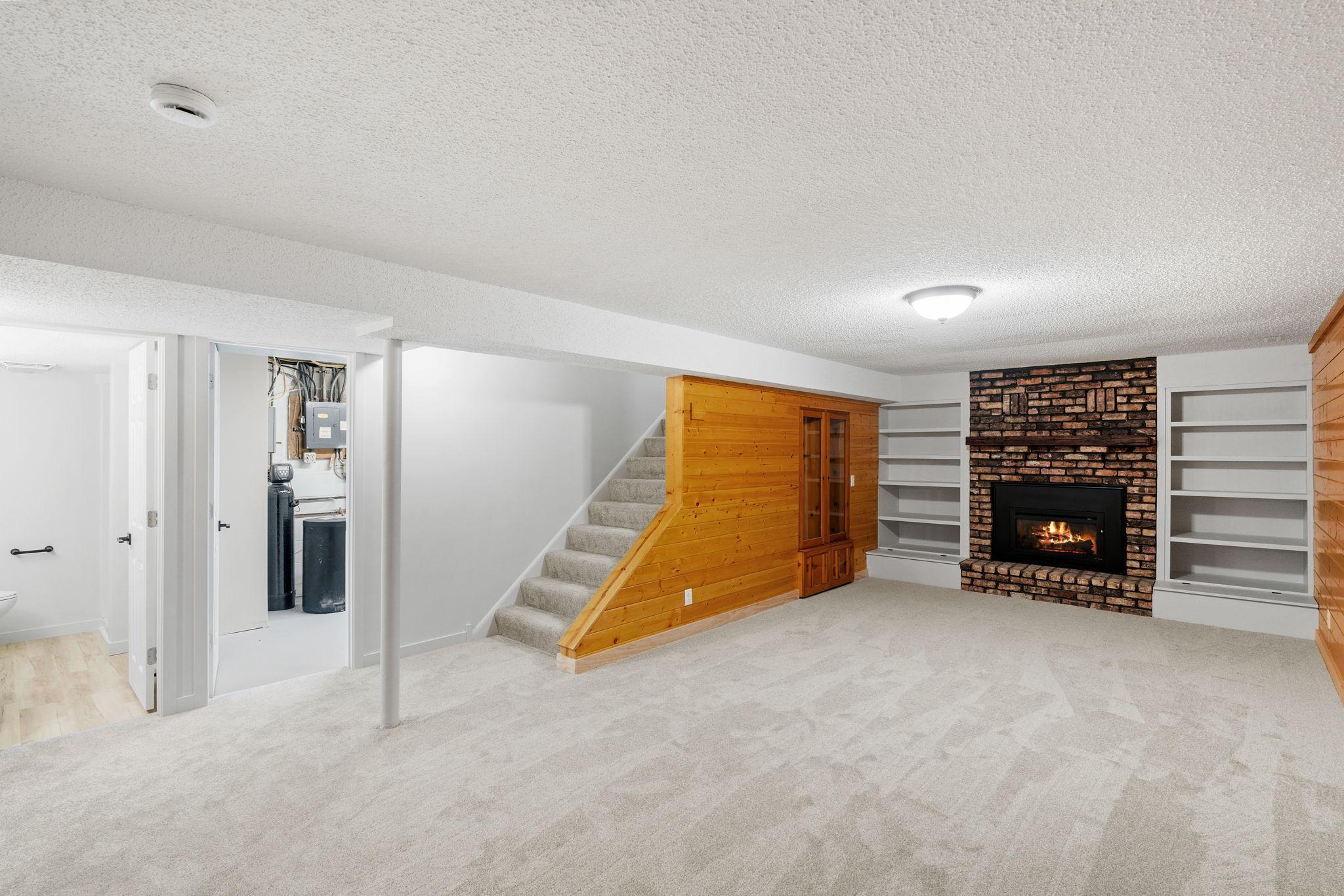 13001 Glenview Drive