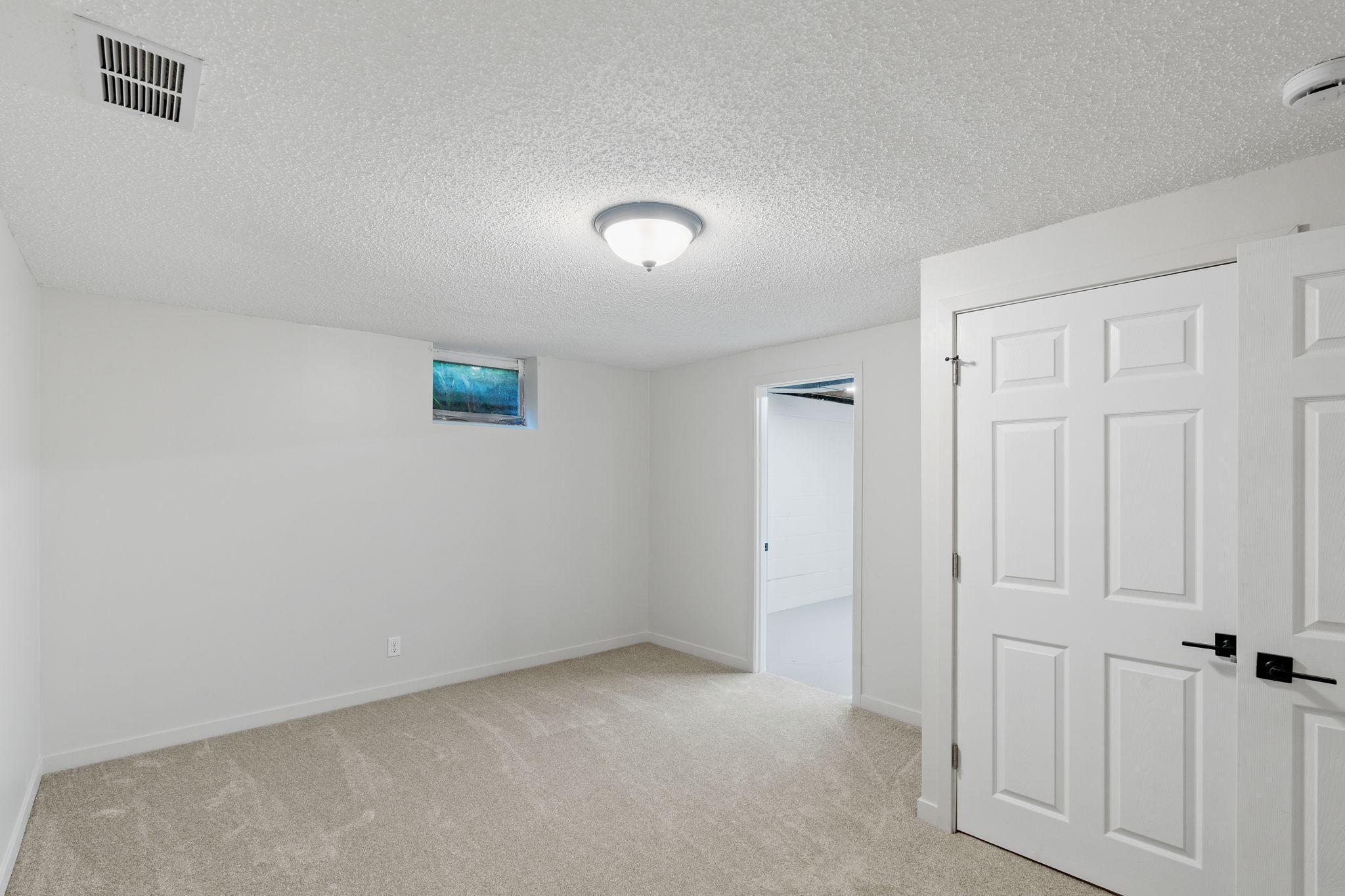 13001 Glenview Drive