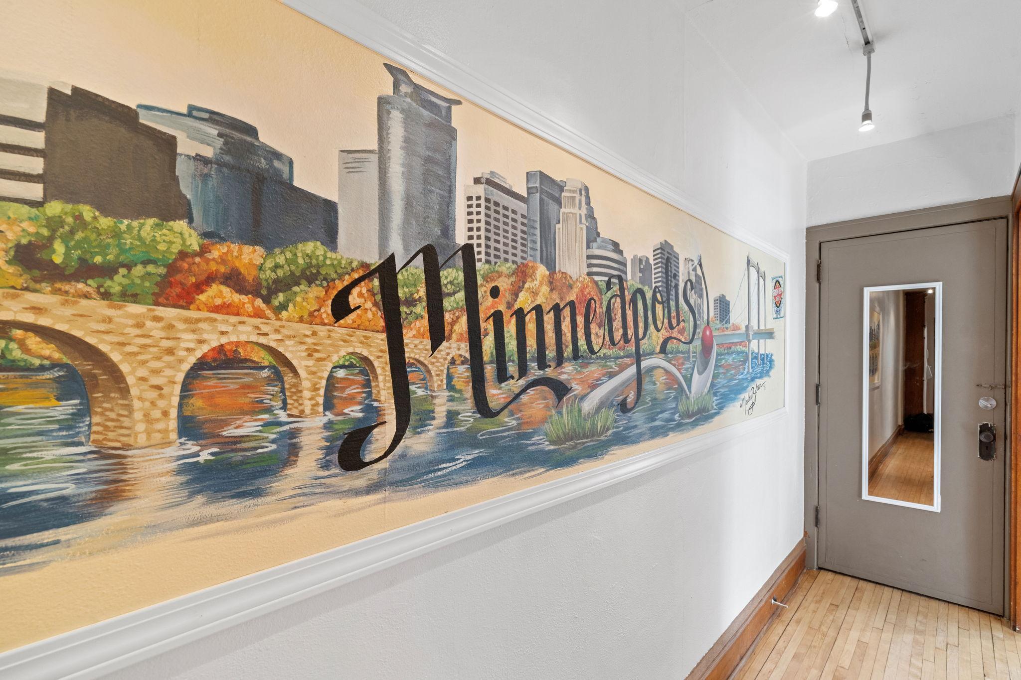 3209 Girard Avenue S Unit: 2