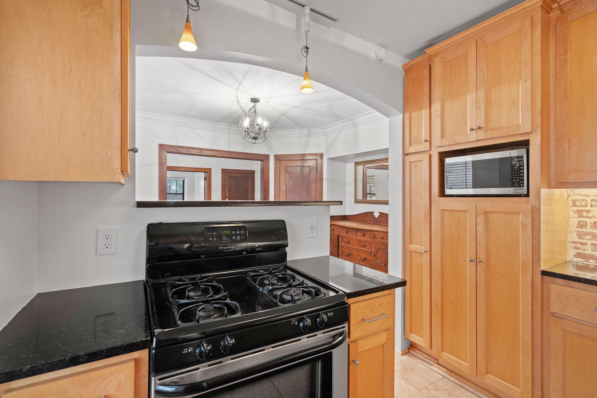 3209 Girard Avenue S Unit: 2