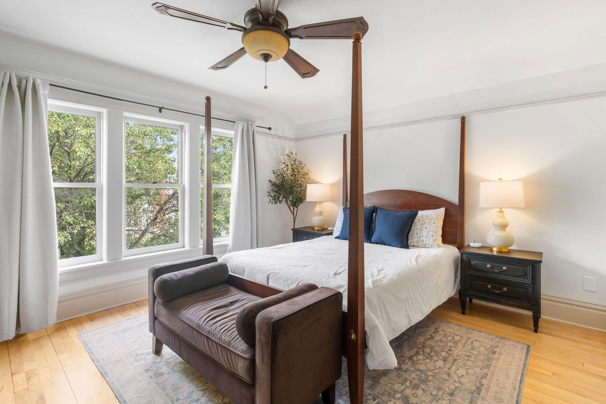 511 W 7th Street