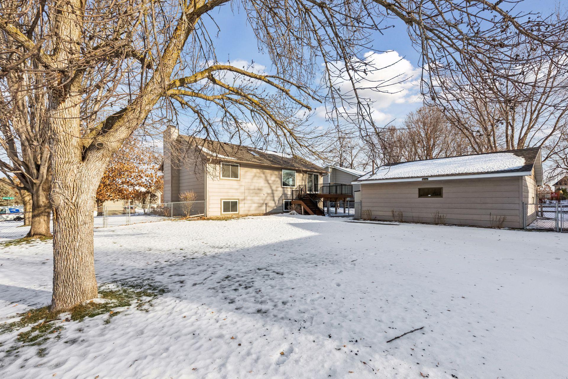 9524 208th Street W