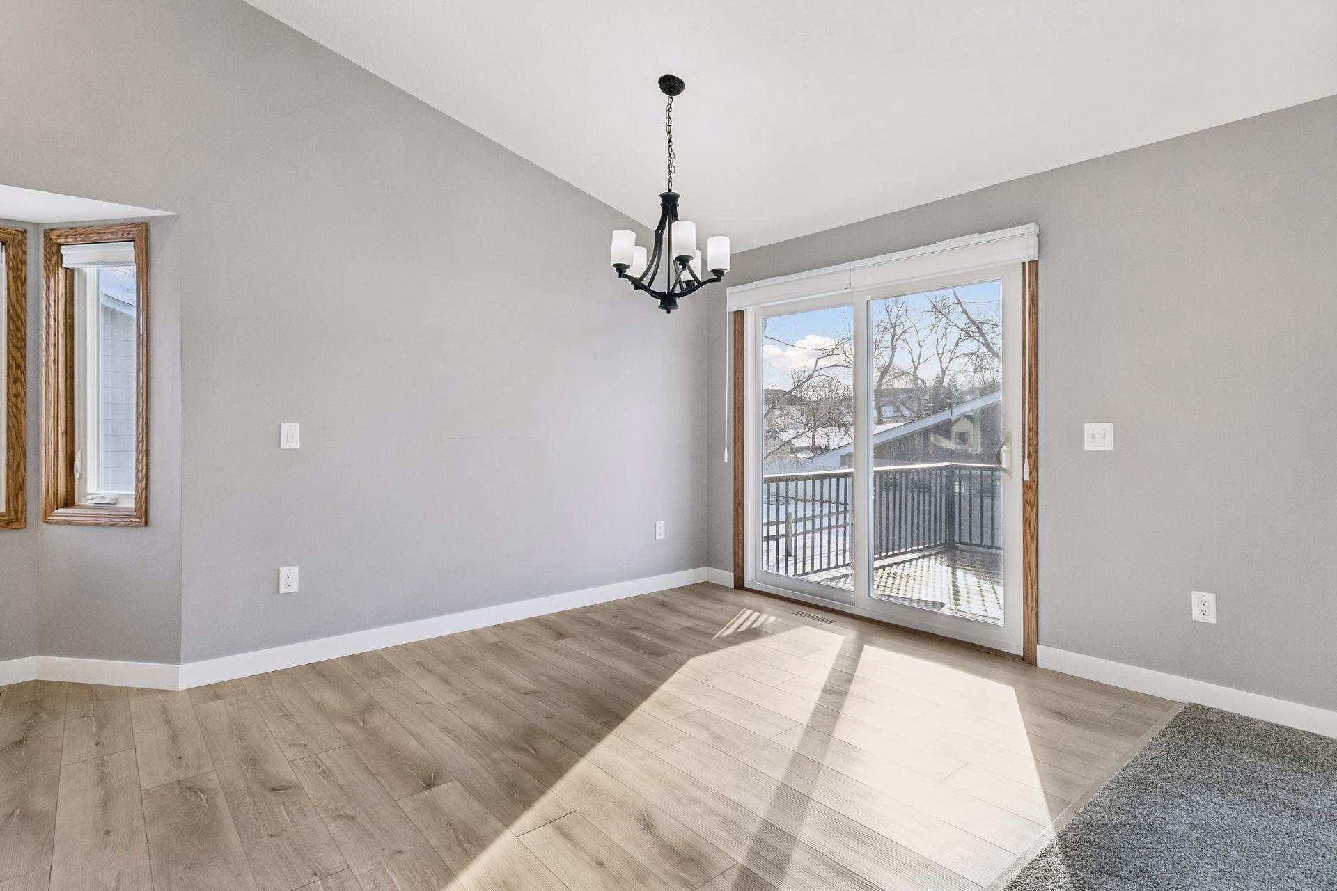9524 208th Street W