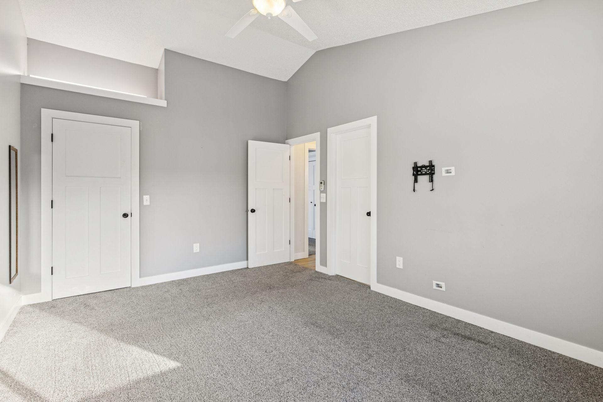 9524 208th Street W