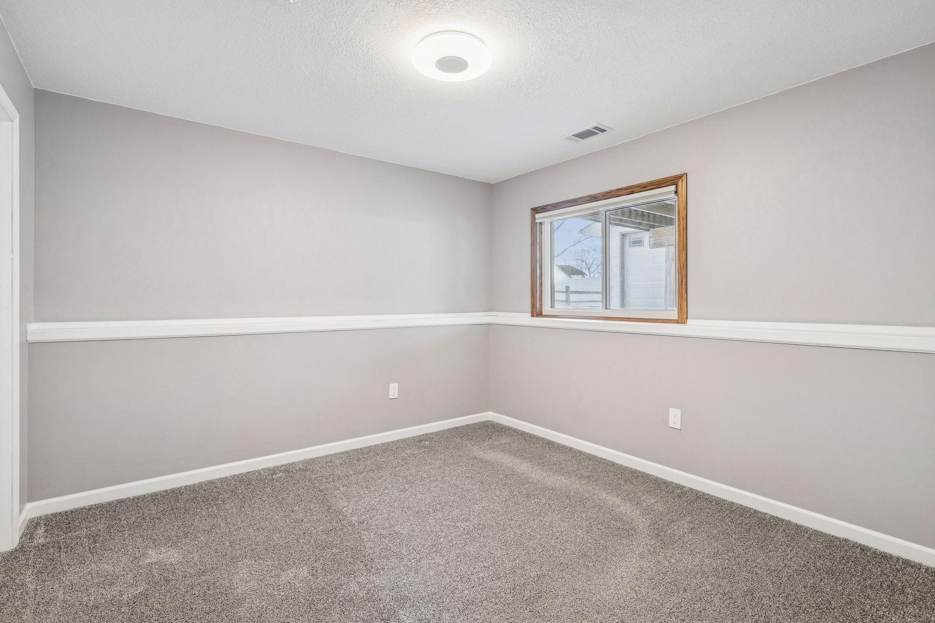9524 208th Street W