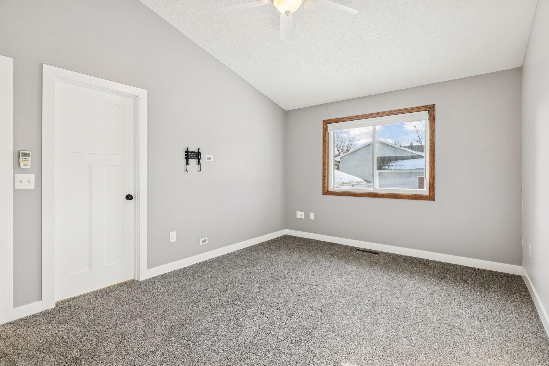 9524 208th Street W