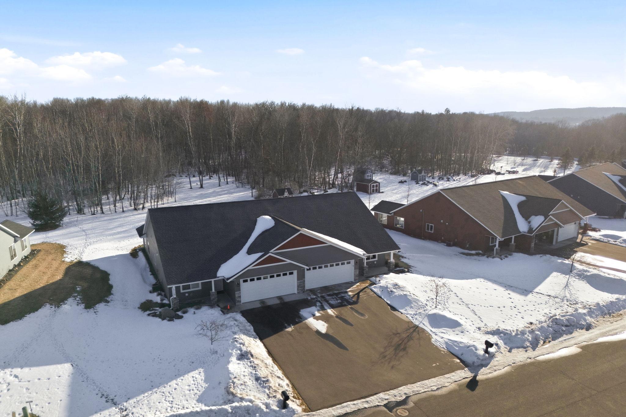 727 Hilltop Lane