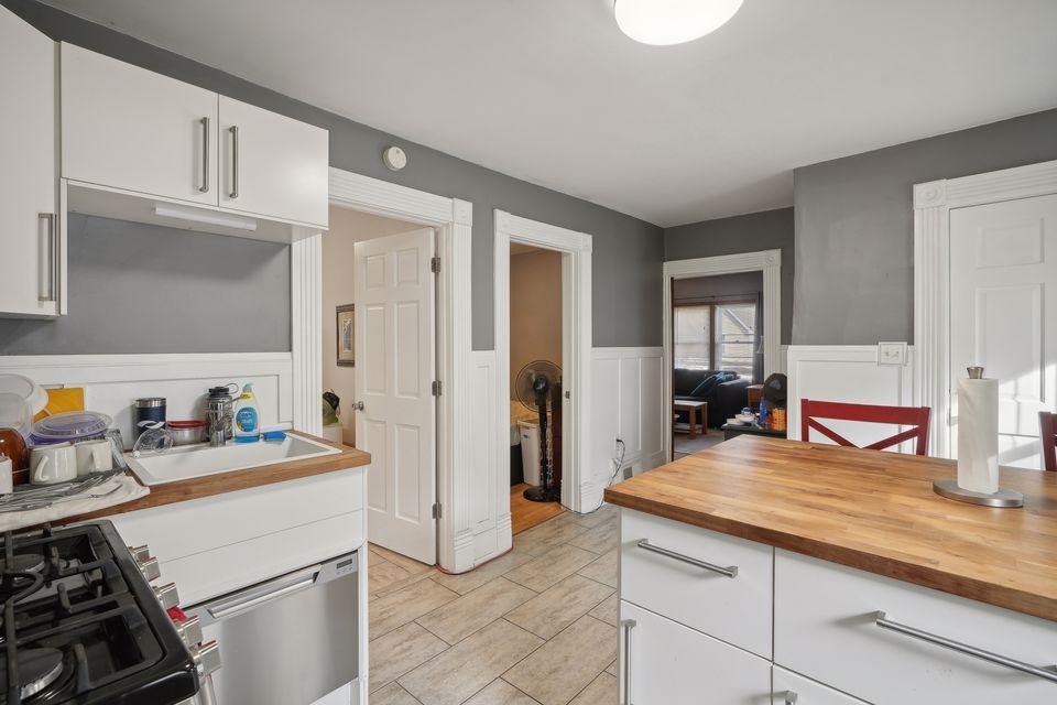 1318 5th Street NE