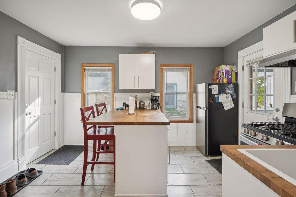1318 5th Street NE