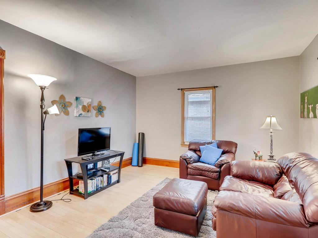 1318 5th Street NE