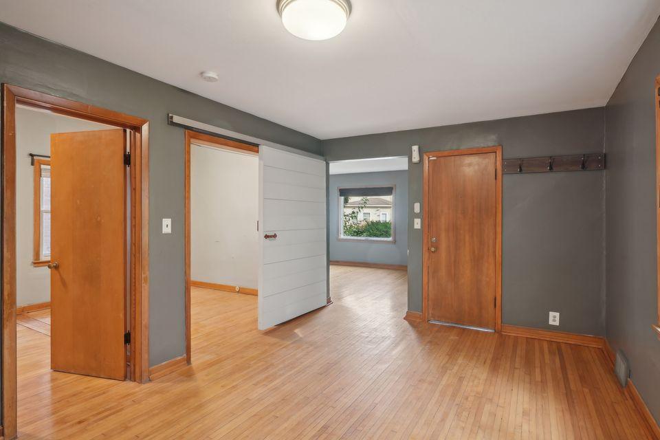 1318 5th Street NE