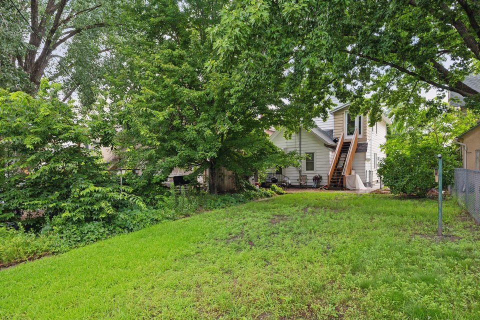 1318 5th Street NE