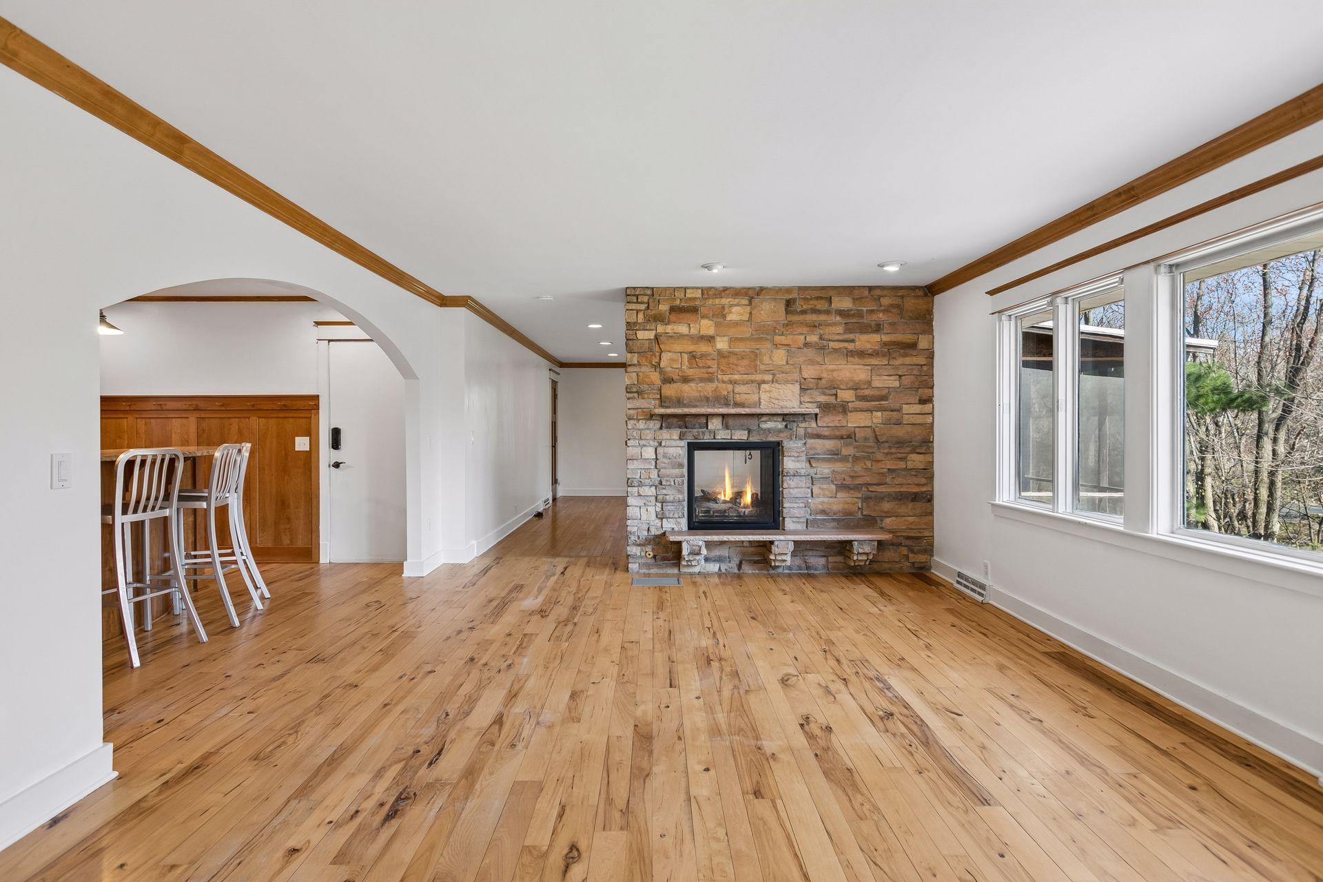609 Waterman Circle