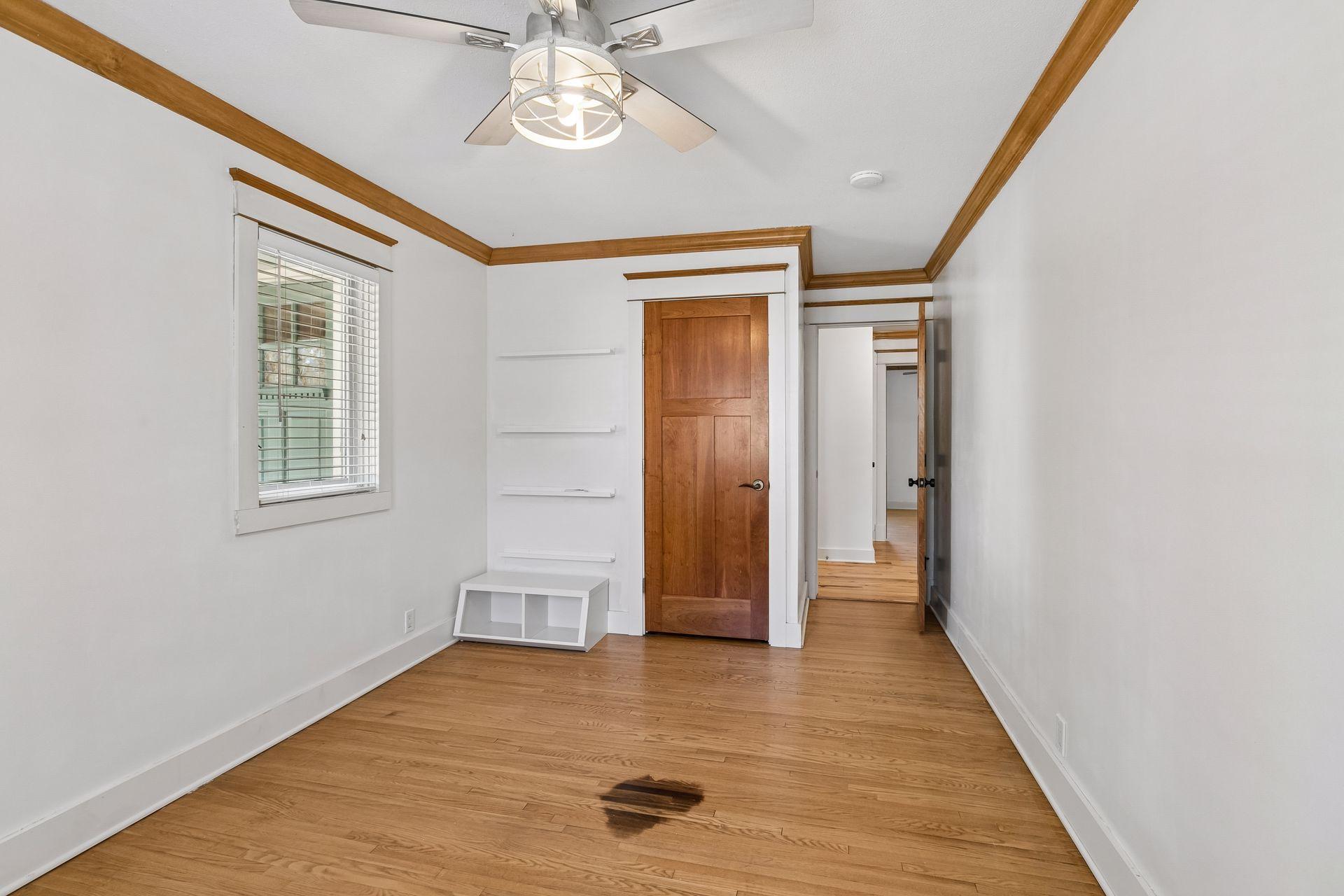 609 Waterman Circle