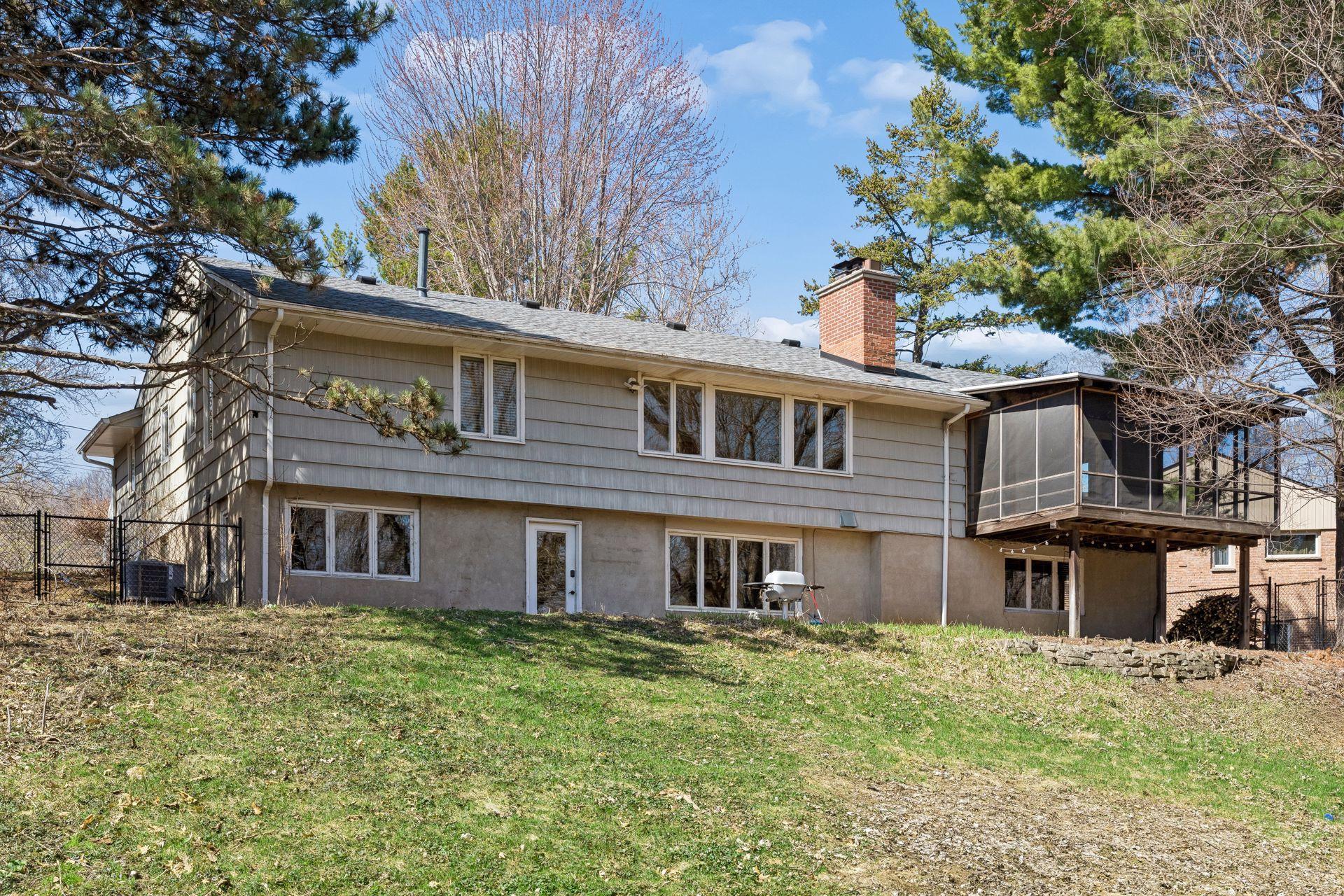 609 Waterman Circle
