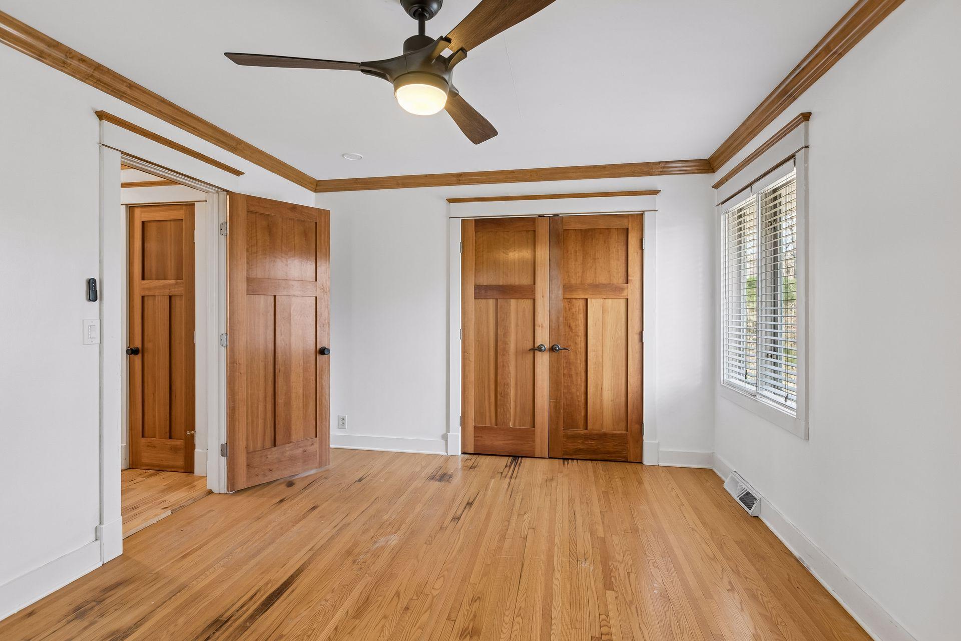609 Waterman Circle