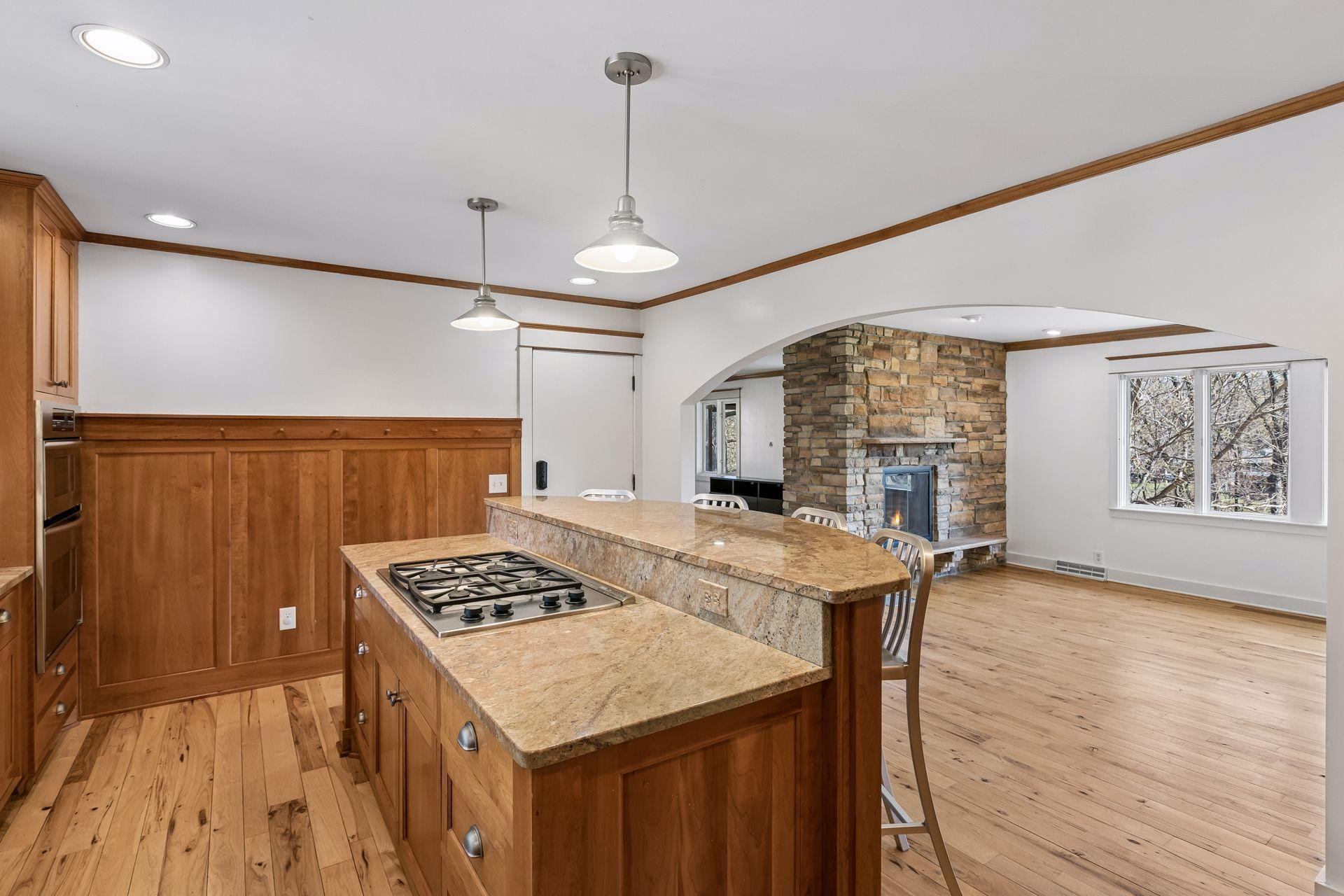 609 Waterman Circle