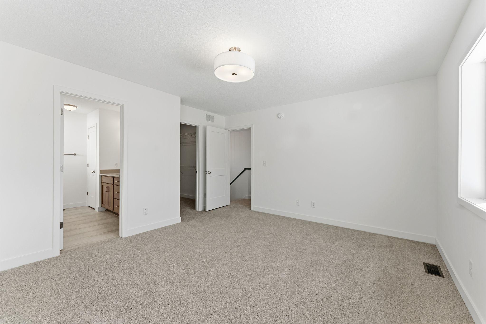 5956 Upper 179th Street W