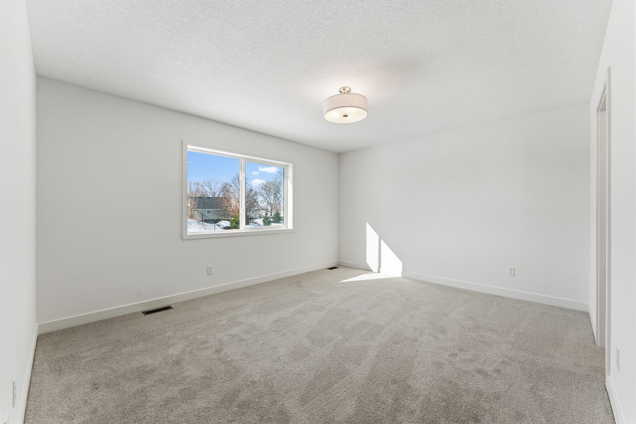 5956 Upper 179th Street W