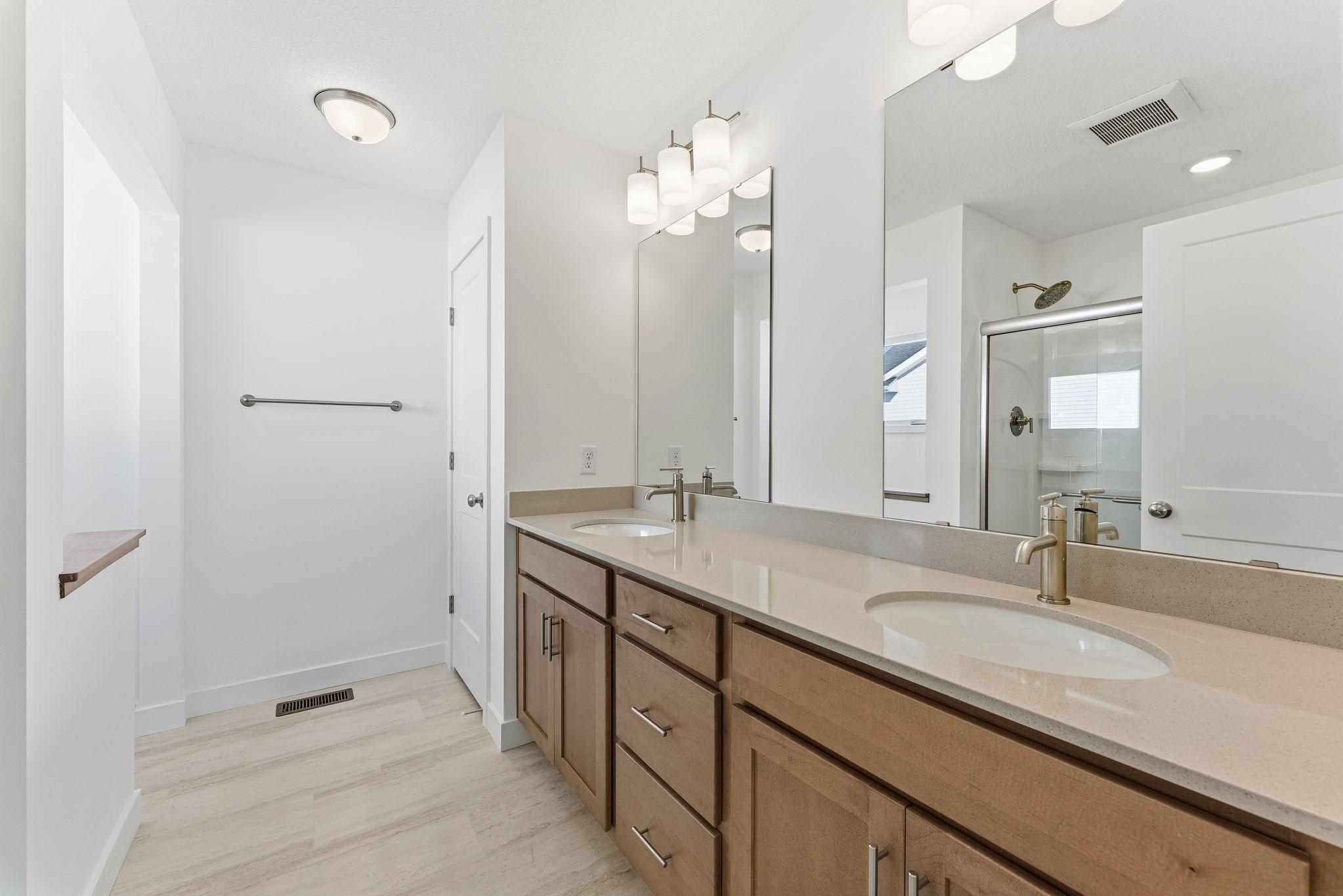 5956 Upper 179th Street W