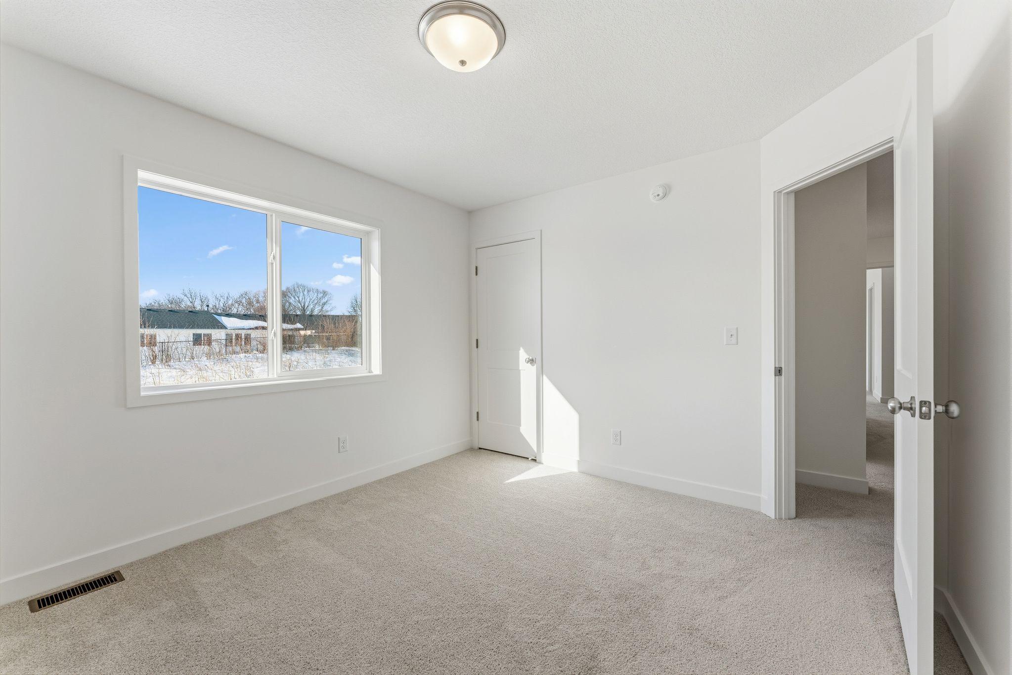 5956 Upper 179th Street W