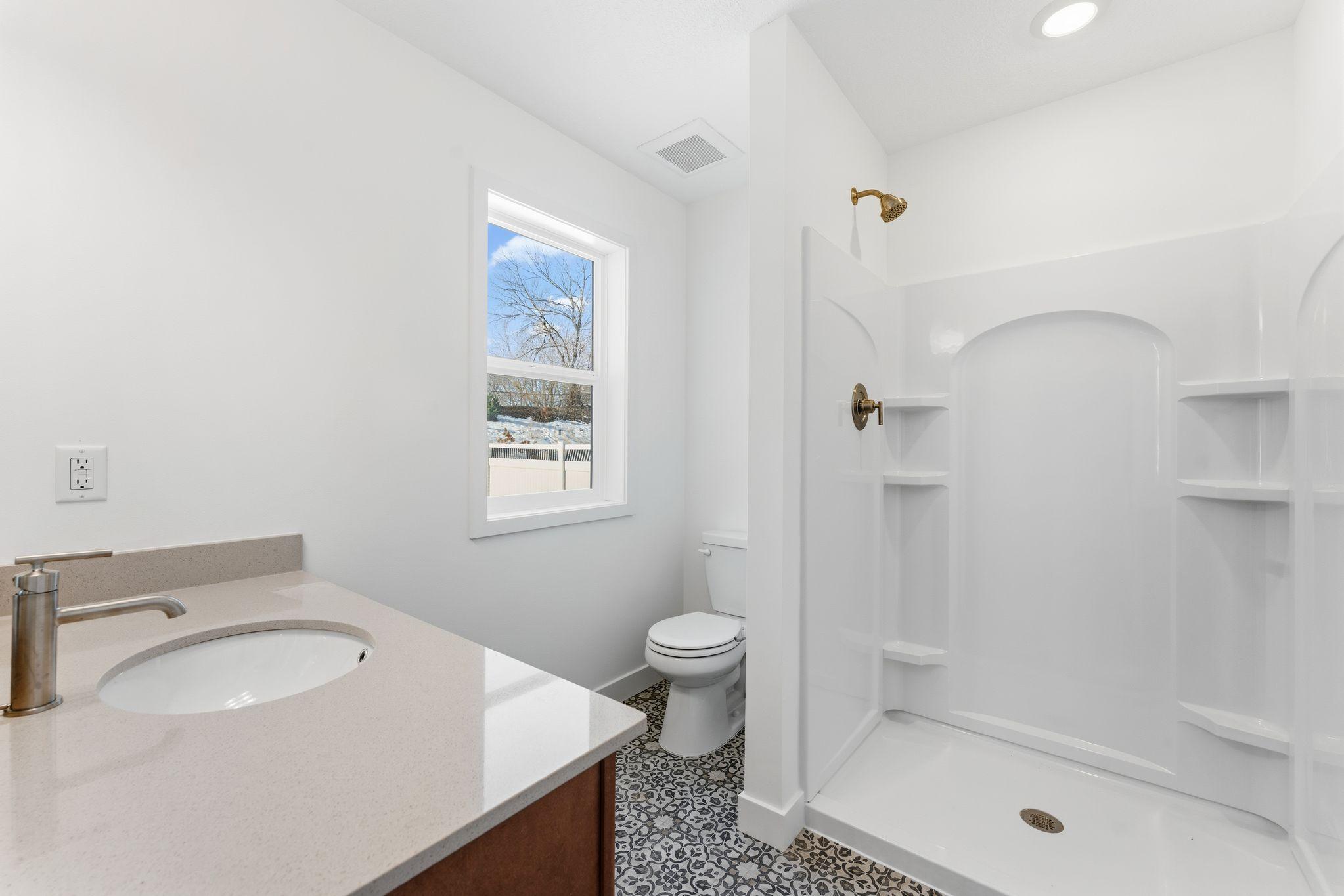 5956 Upper 179th Street W