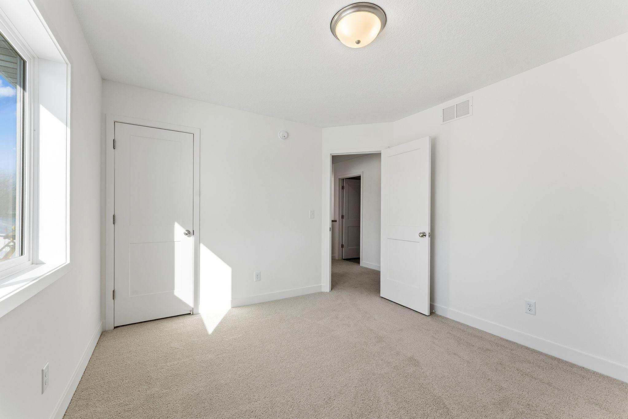 5956 Upper 179th Street W