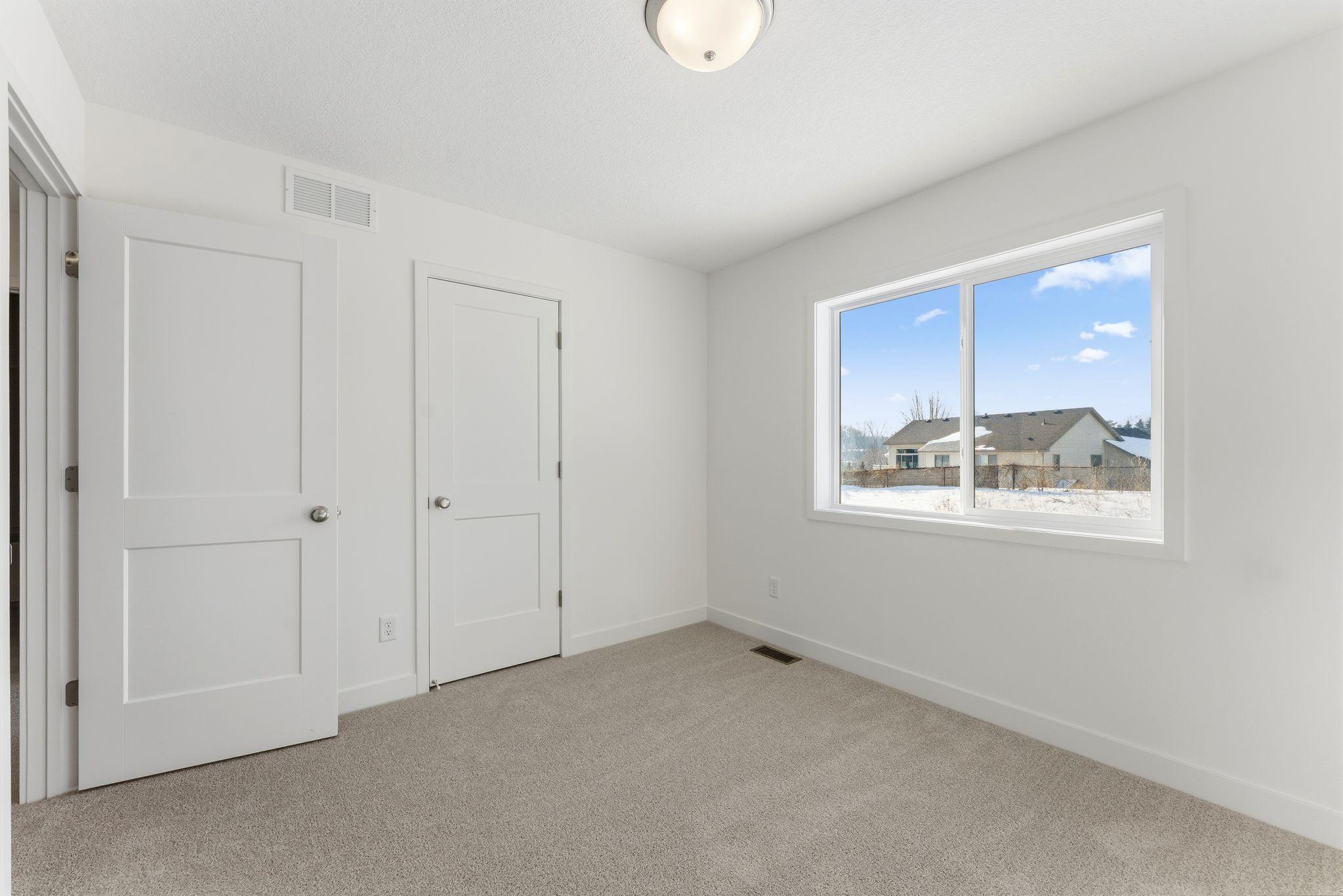 5956 Upper 179th Street W