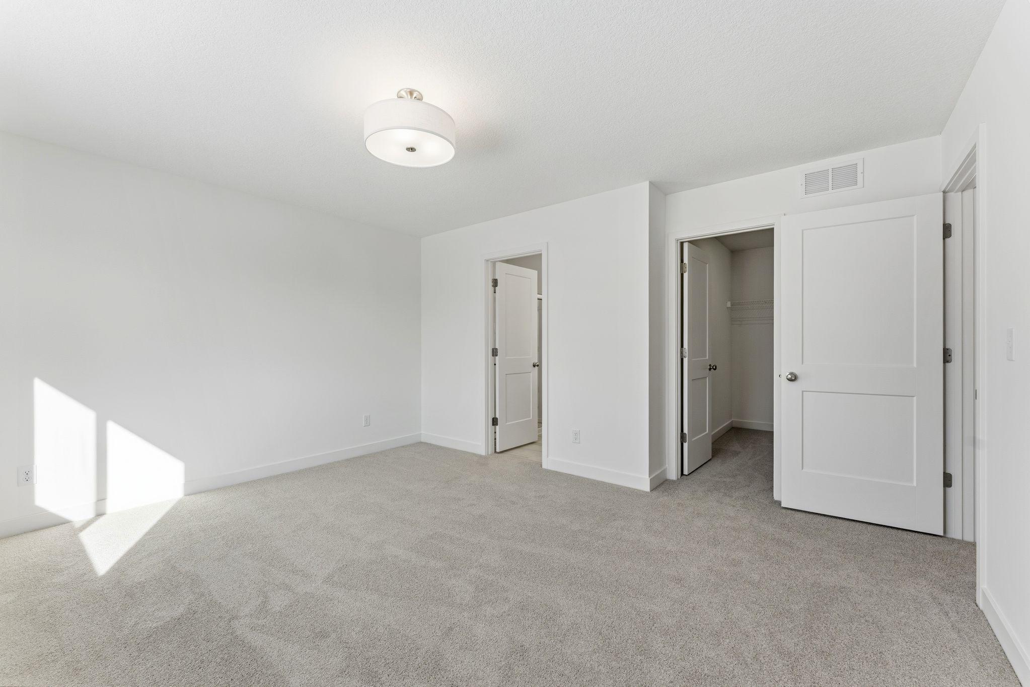 5956 Upper 179th Street W