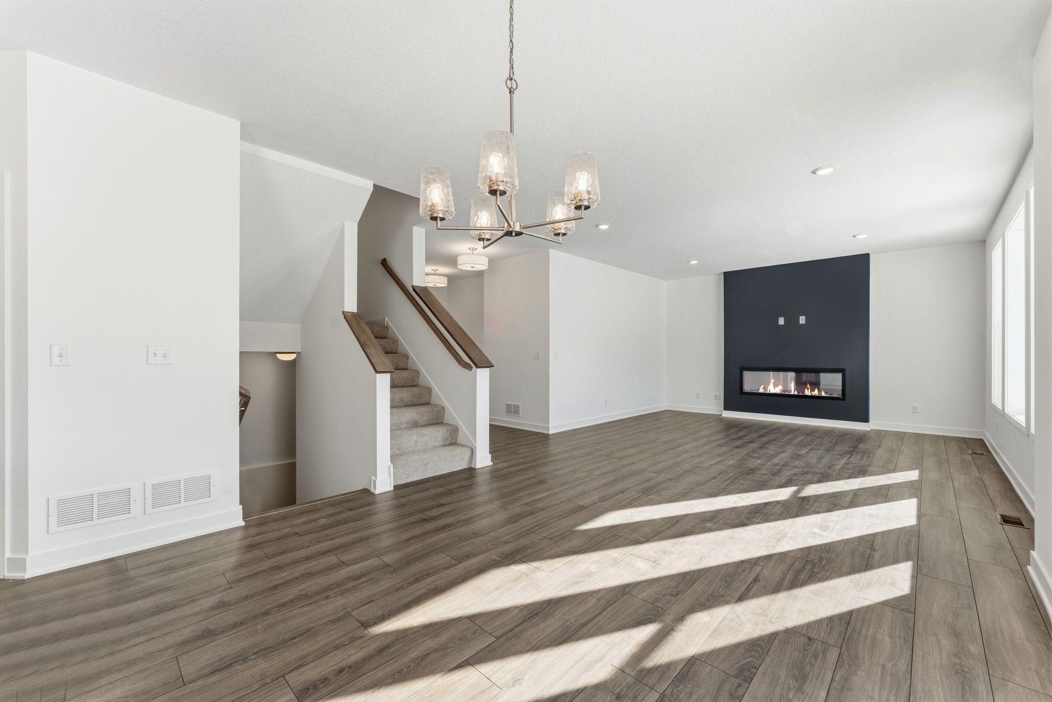 5956 Upper 179th Street W