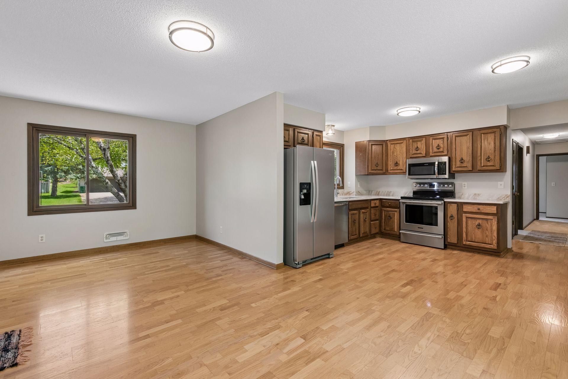 13720 Oakland Drive