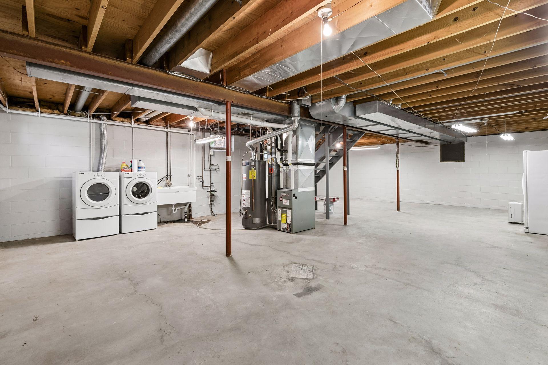 13720 Oakland Drive