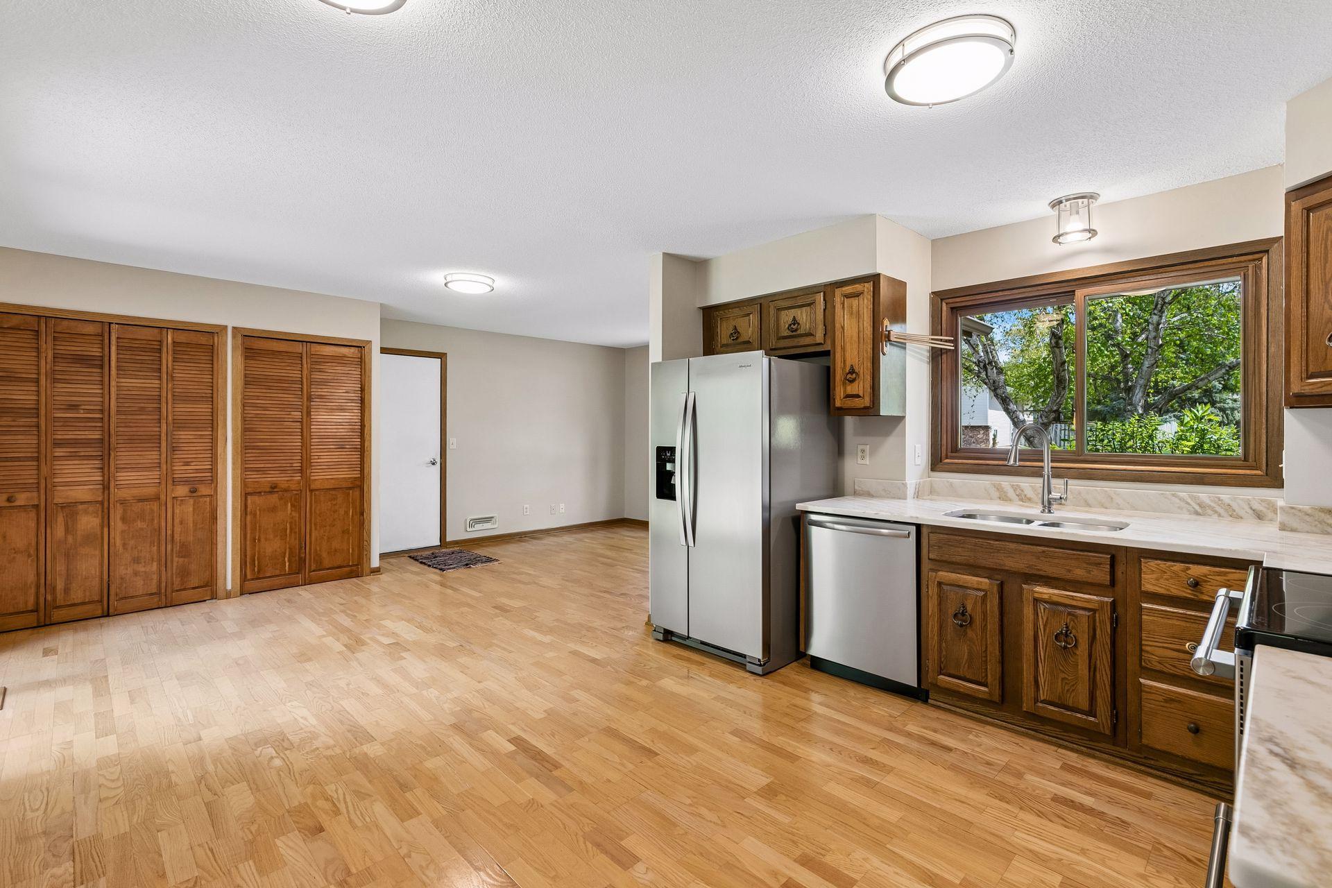 13720 Oakland Drive