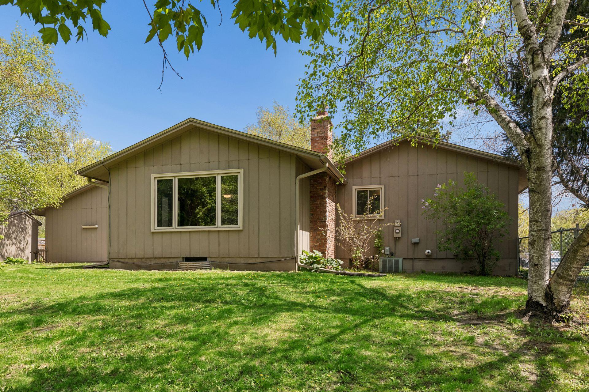 13720 Oakland Drive