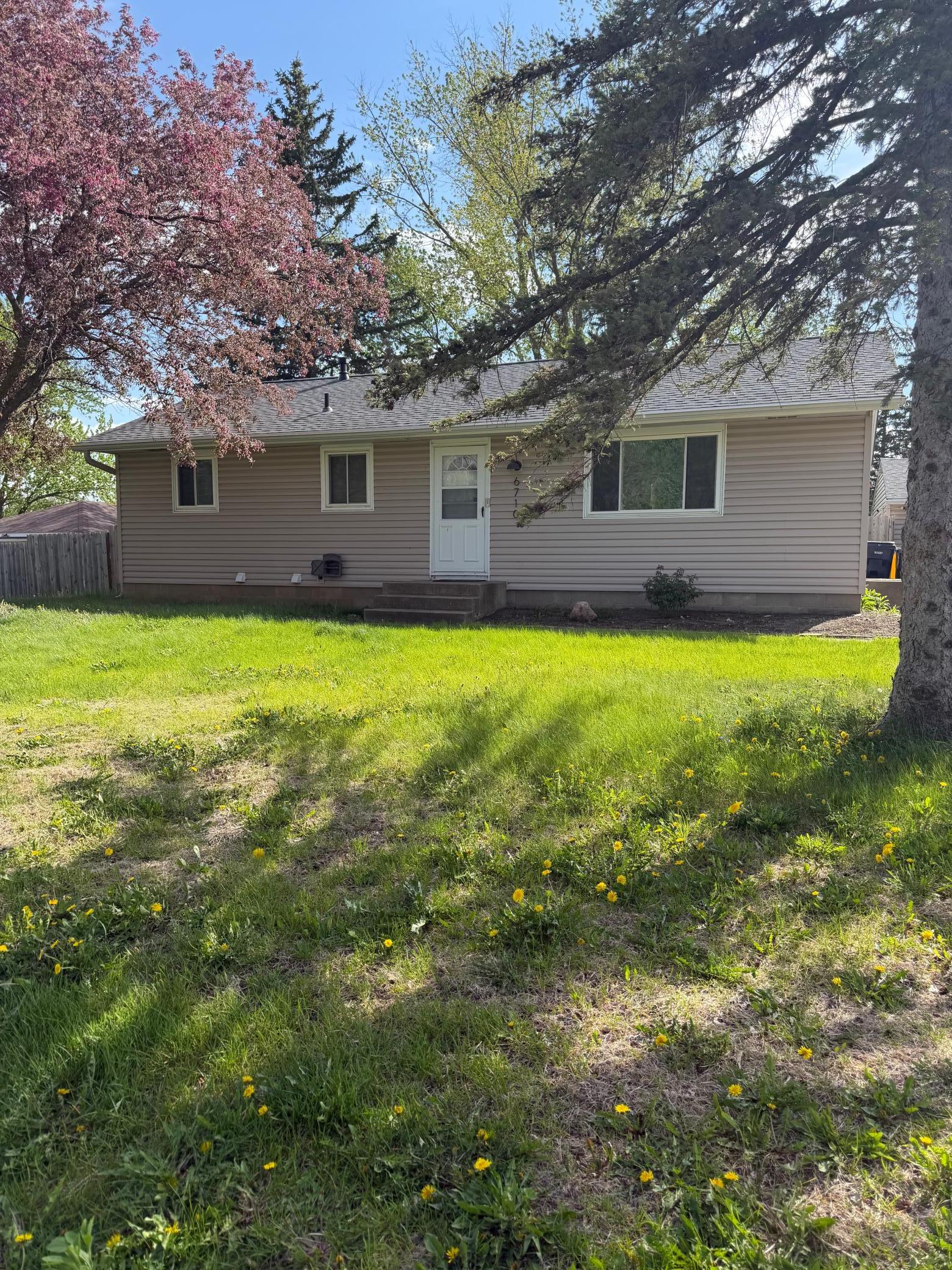 6710 169th Street W