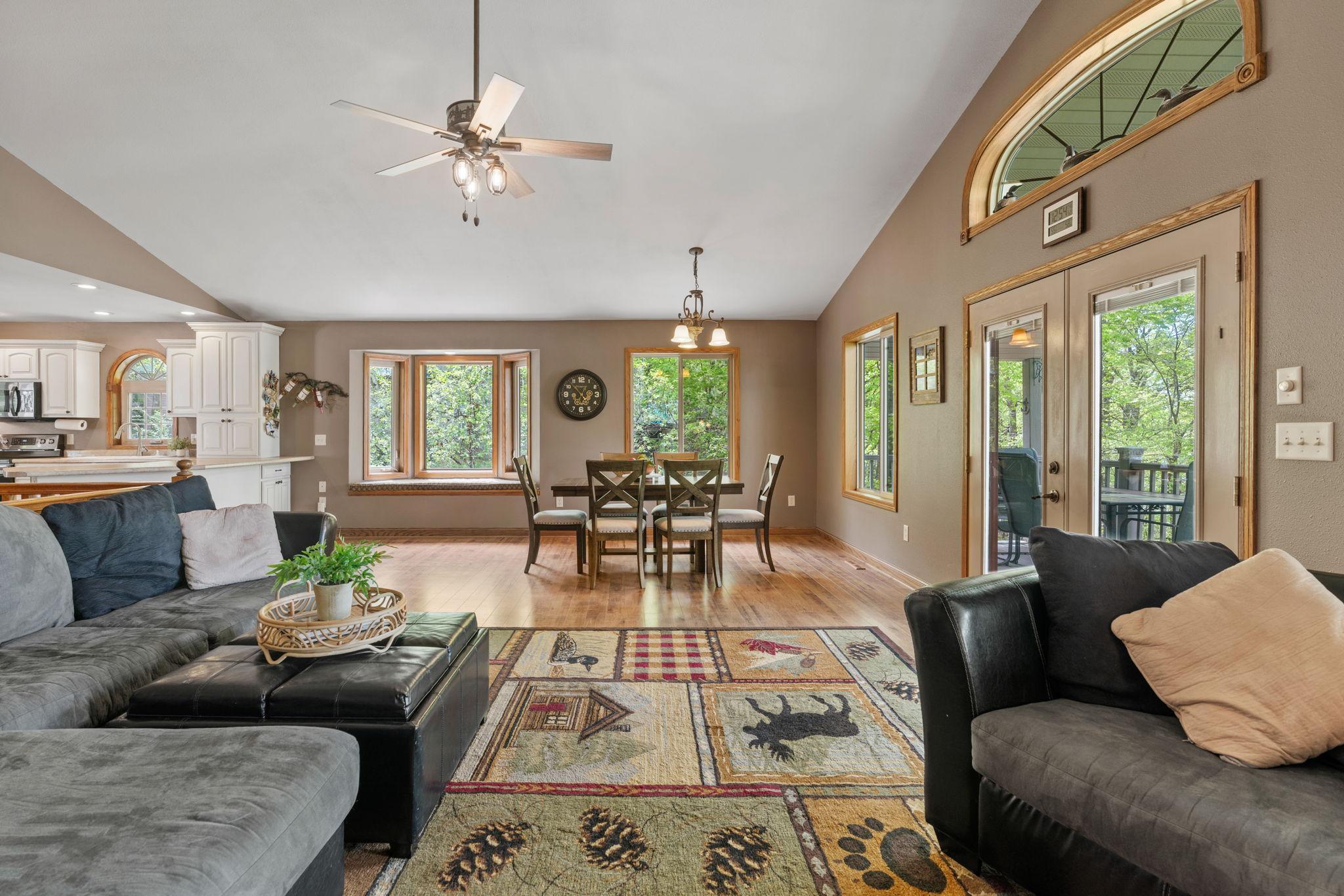 10039 Amigo Trail