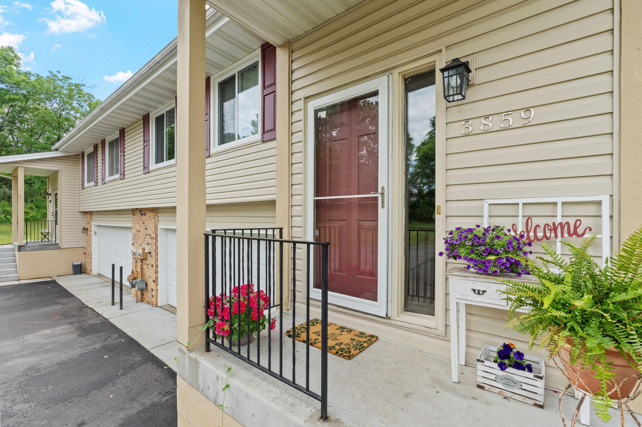 3859 Dolomite Drive