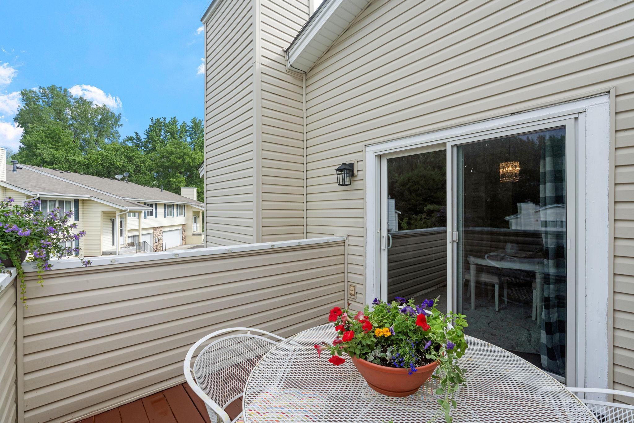 3859 Dolomite Drive