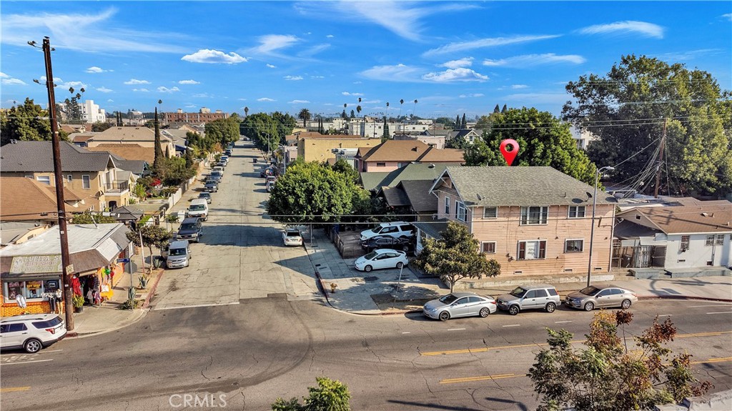 732 W 41st Drive