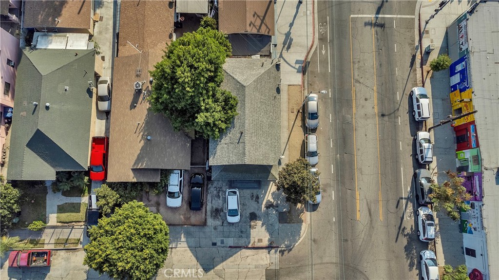 732 W 41st Drive