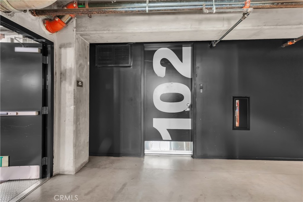 510 S Hewitt Street 102
