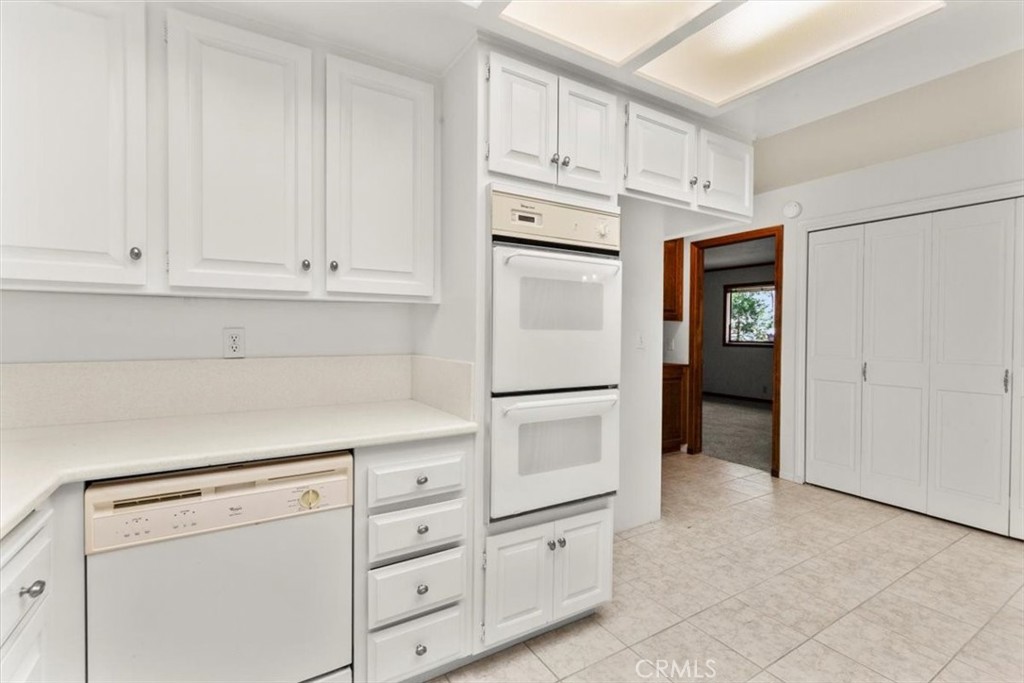 26690 Thunderbird Drive