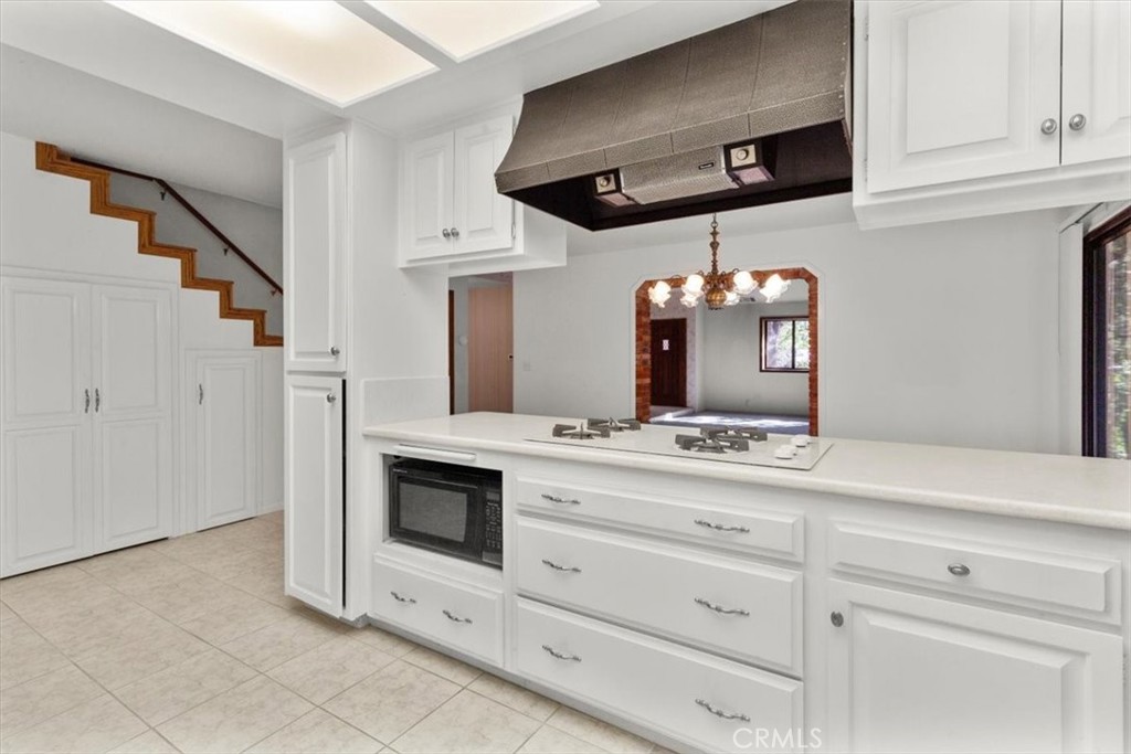 26690 Thunderbird Drive