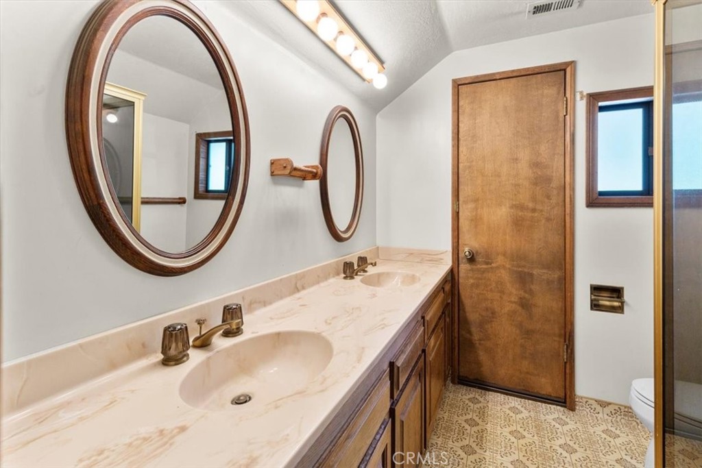 26690 Thunderbird Drive