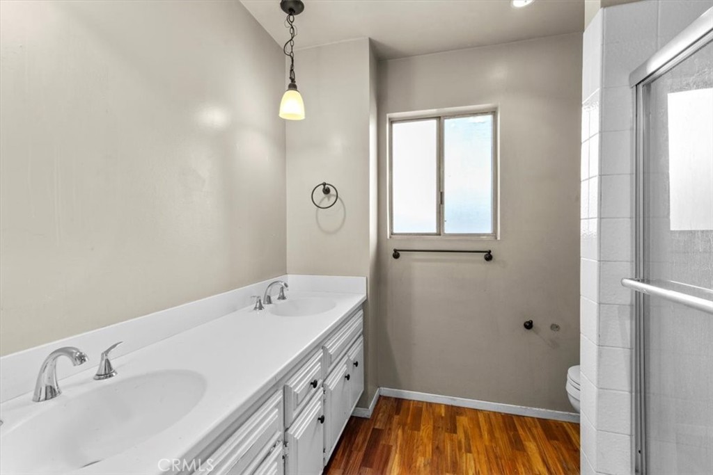 2525 N. Pacific Avenue