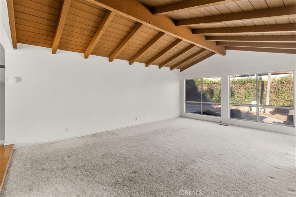 2525 N. Pacific Avenue