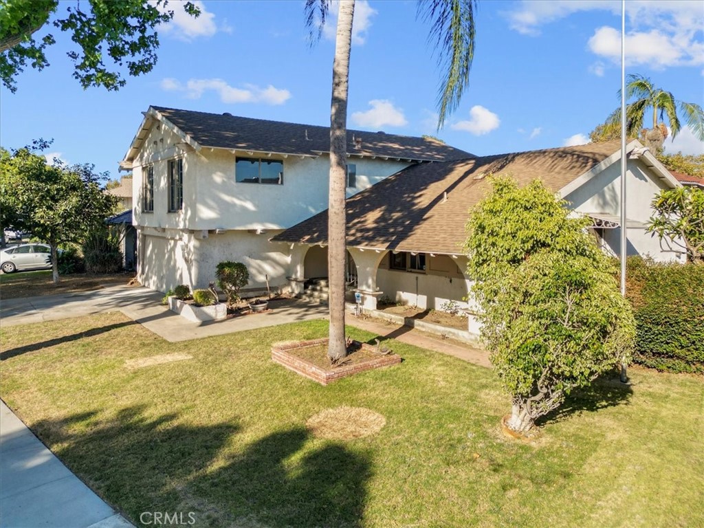 2525 N. Pacific Avenue